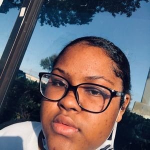 Meet your Posher, Jada